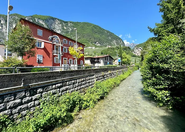 Das Rote Haus Riva del Garda